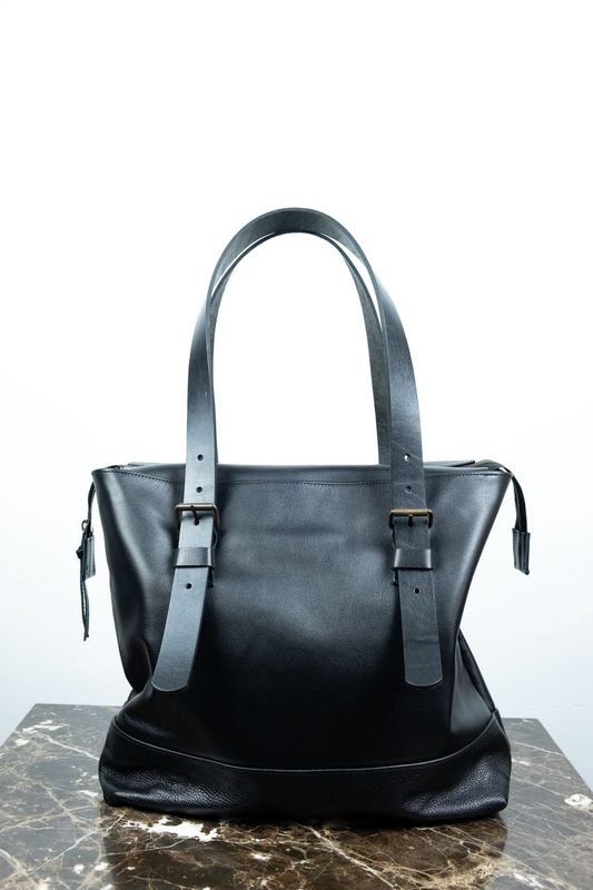 Кожаная женская сумка шоппер черная. Сумка тоут на плечо из натуральной кожи. Full moon