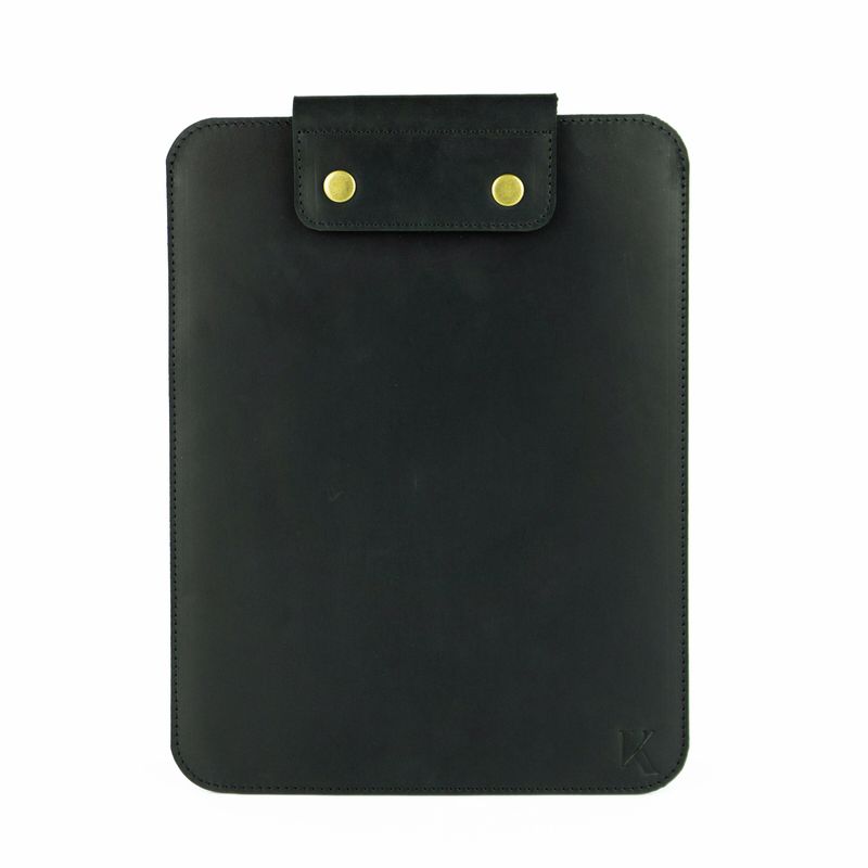 Кожаный чехол для ноутбука 13"-14" черный винтажный на кнопках вертикальный